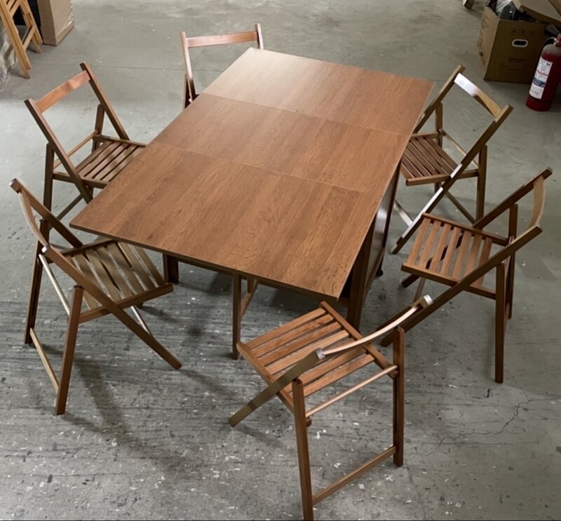 Set masa extensibila + scaune pliante lemn