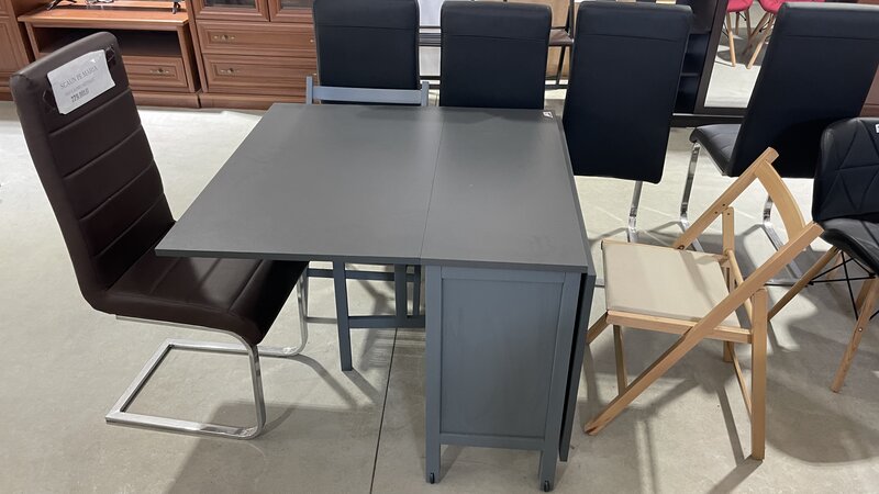 Set masa extensibila + scaune pliante lemn