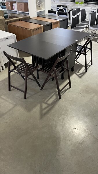 Set masa extensibila + scaune pliante lemn